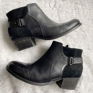 Clarks Black Leather Short Ankle Boot